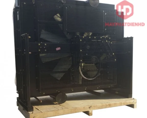 Két nước làm mát của máy phát điện công nghiệp