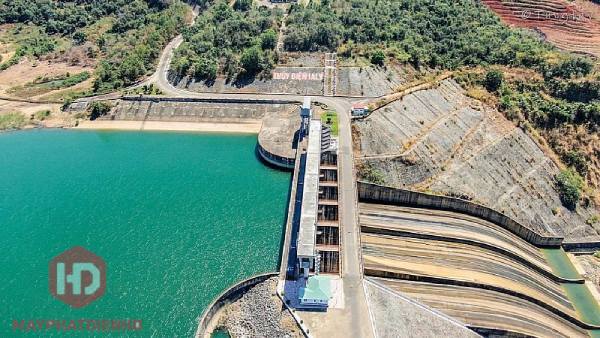 Nhà máy thủy điện Ialy cũng là một trong các nhà máy thủy điện lớn nhất Việt Nam