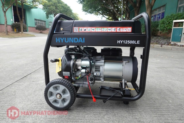 Máy phát điện 9KVA Hyundai HY12500LE chạy dầu - không vỏ 3 Máy phát điện chạy dầu diesel Hyundai HY12500LE 9KVA - 9.5 KVA 1 pha chính hãng