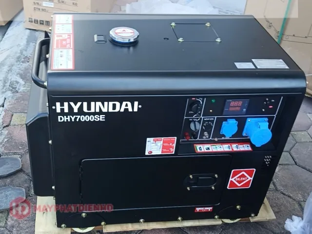 Máy phát điện 6KVA chạy dầu Hyundai HY7000SE, vỏ chống ồn 3 Giới thiệu máy phát điện Hyundai HY7000SE chính hãng